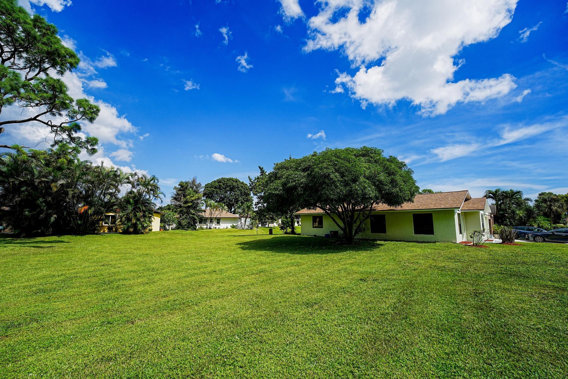 4971 Palm Hill Drive, West Palm Beach, FL 33415 Photo