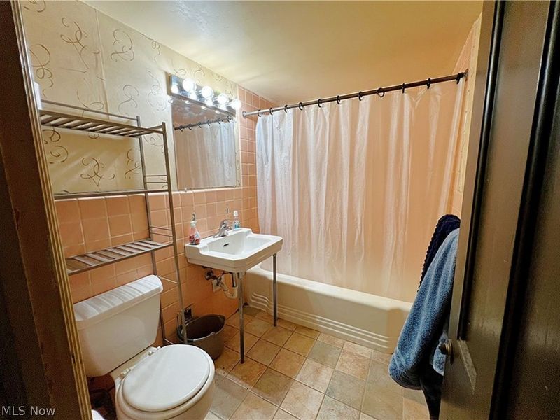 13710 Shaker Boulevard, Unit 706, Cleveland, OH 44120 Photo 22