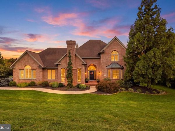 1460 S WYNDHAM DRIVE, YORK, PA 17403