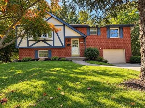 1918 CARRIAGE WAY, WARRINGTON, PA 18976
