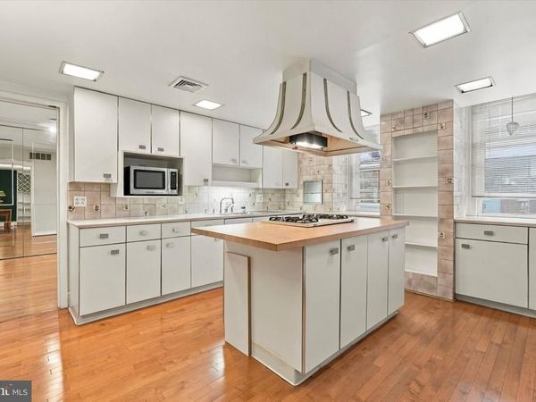 1901 WALNUT STREET, Unit 6A, PHILADELPHIA, PA 19103