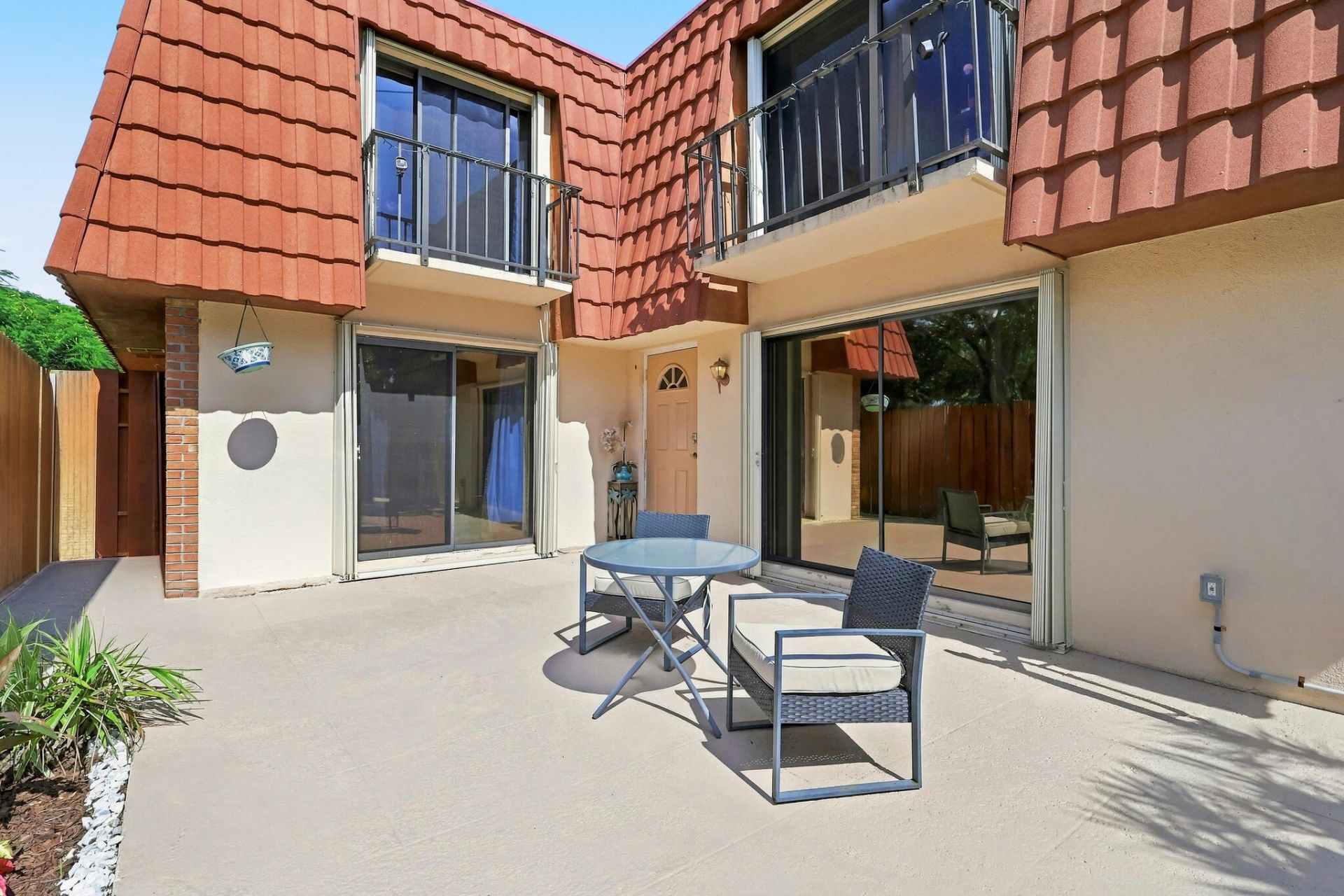 3105 Spanish Wells Drive, Unit 8-B, Delray Beach, FL 33445 Photo