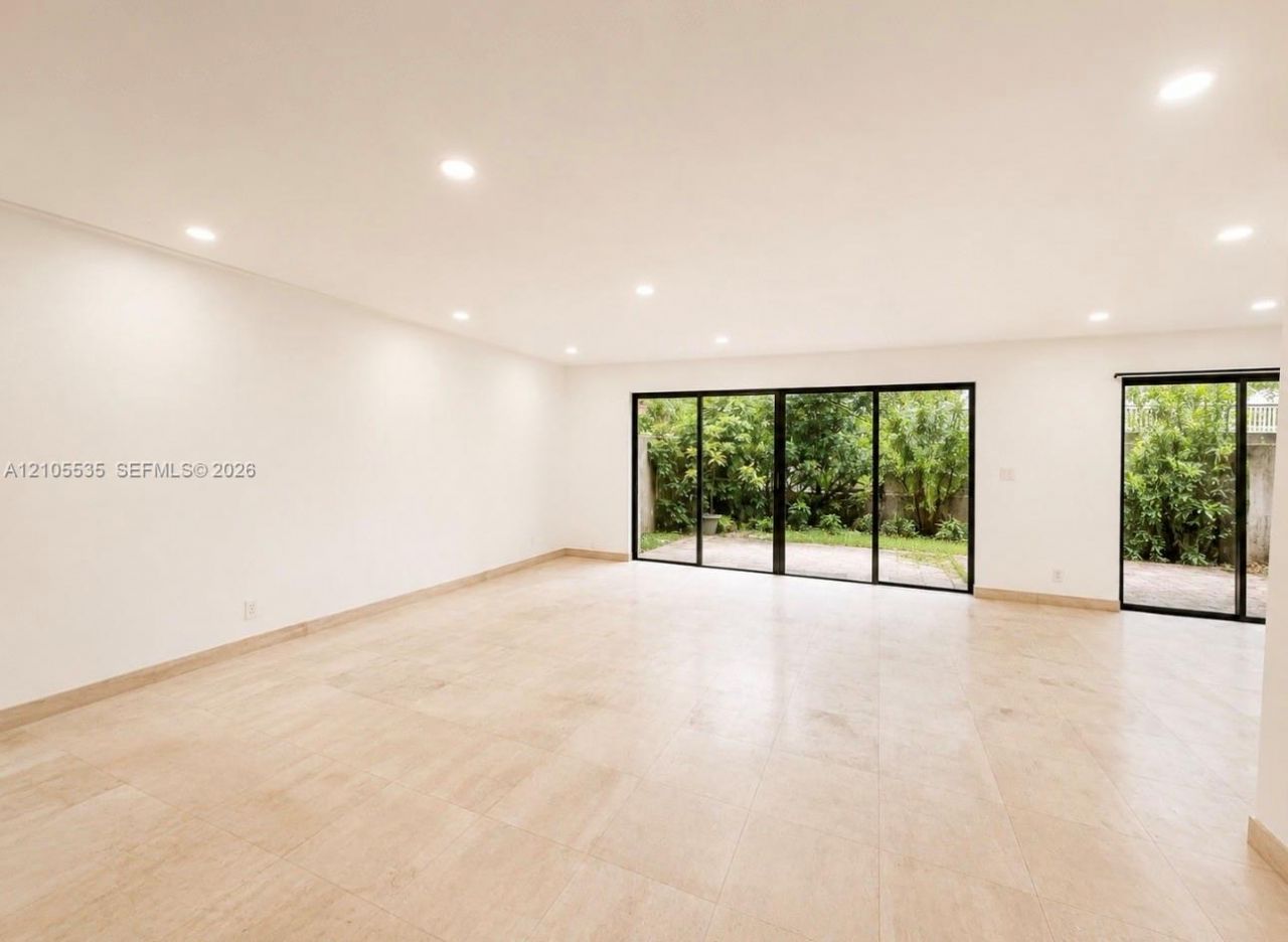 406 Saint Andrews Rd , Unit 53, Hollywood, FL 33021 Photo