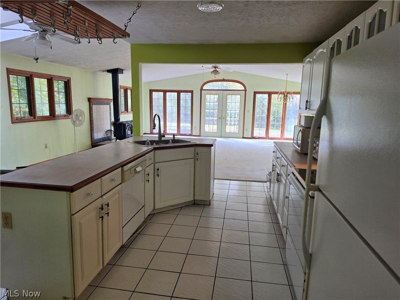 10057 Thwing Road, Chardon, OH 44024 Photo 18
