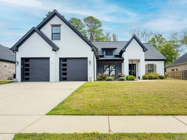 7828 S Shoreline Boulevard, Benton, AR 72019