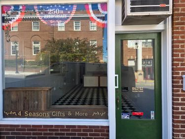 112 E Main Street, Bedford, VA 24523