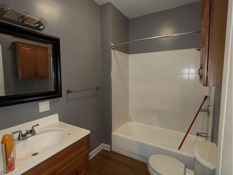 12709 Locke Avenue, Cleveland, OH 44108 Photo 16