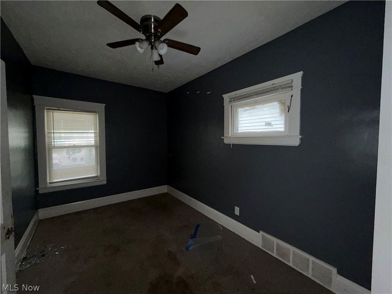 12709 Locke Avenue, Cleveland, OH 44108 Photo 5