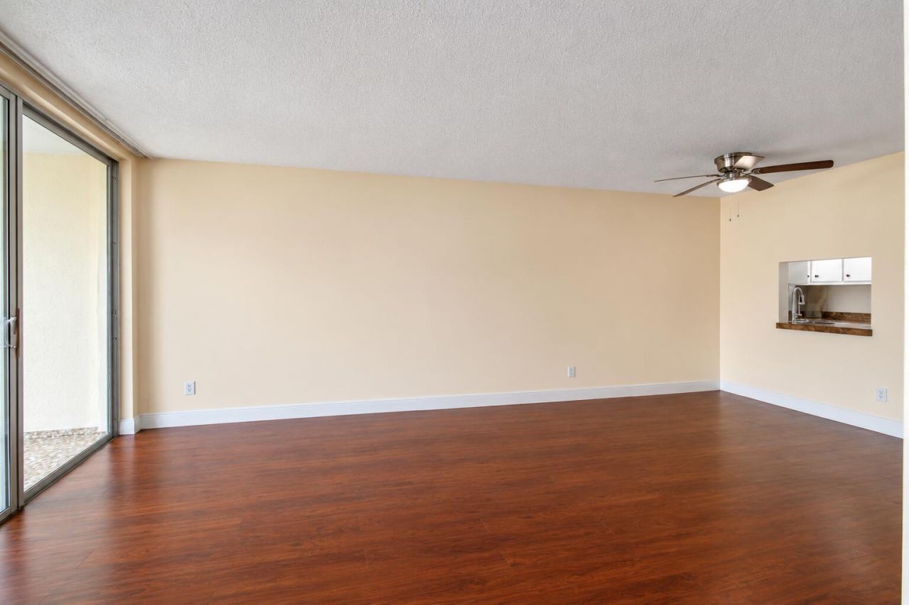 6070 NW 64th Avenue Nw, Unit 204, Tamarac, FL 33319 Photo