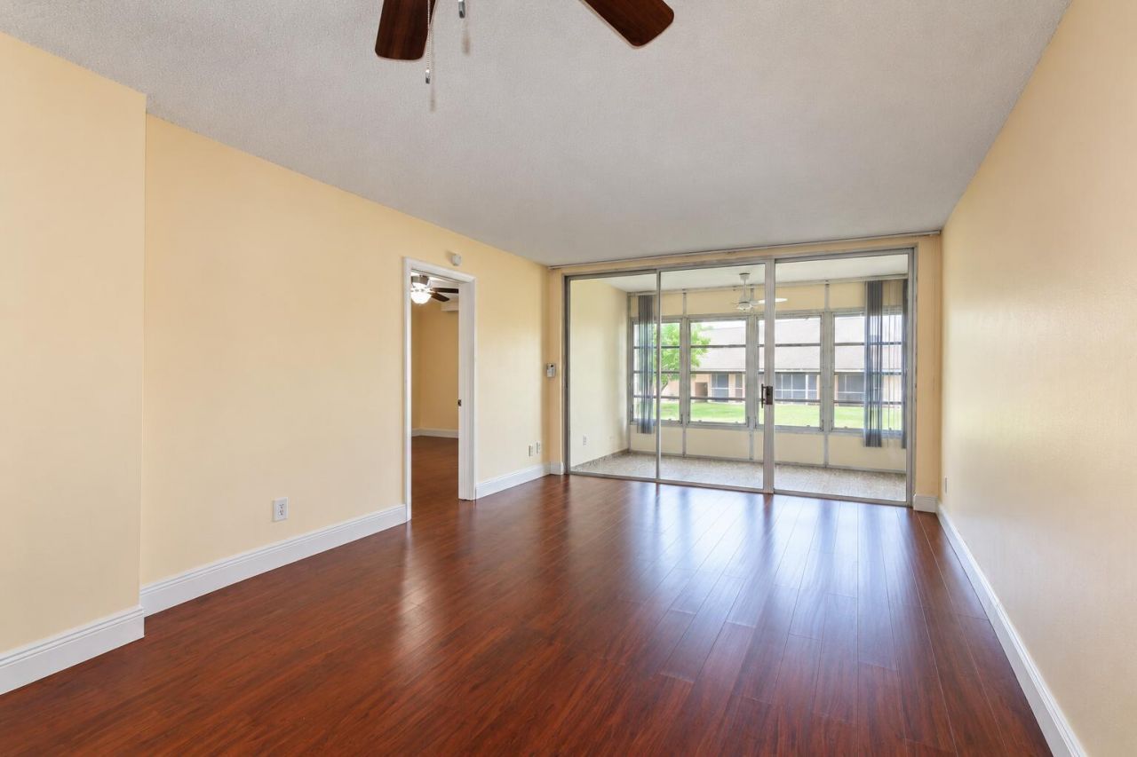 6070 NW 64th Avenue Nw, Unit 204, Tamarac, FL 33319 Photo