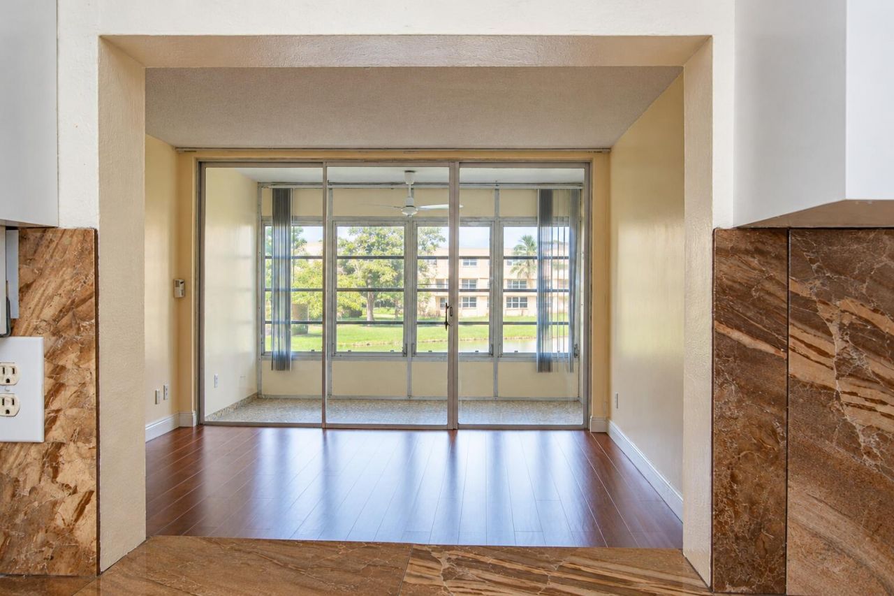 6070 NW 64th Avenue Nw, Unit 204, Tamarac, FL 33319 Photo