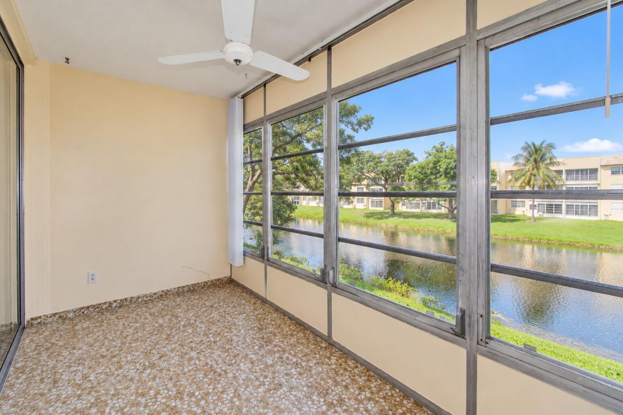 6070 NW 64th Avenue Nw, Unit 204, Tamarac, FL 33319 Photo