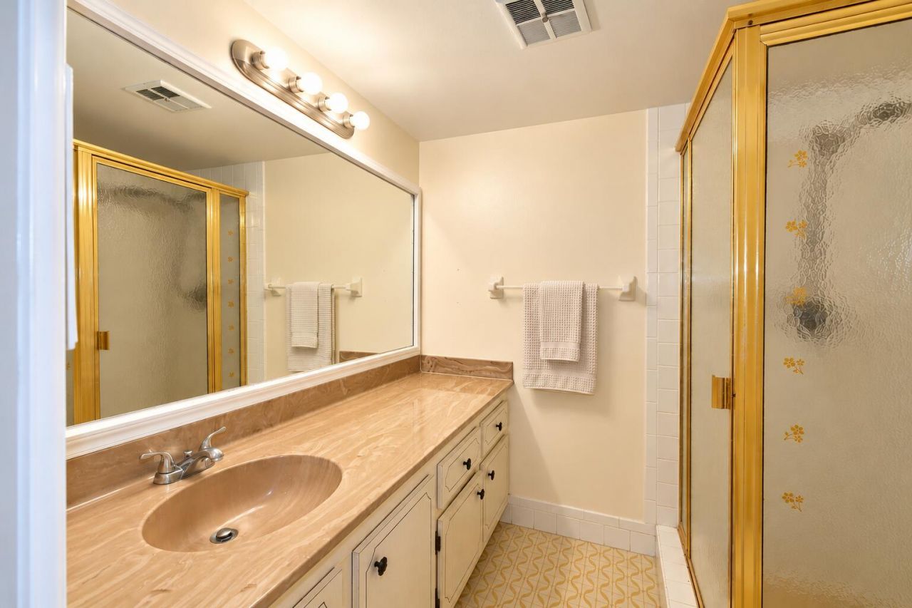 6070 NW 64th Avenue Nw, Unit 204, Tamarac, FL 33319 Photo