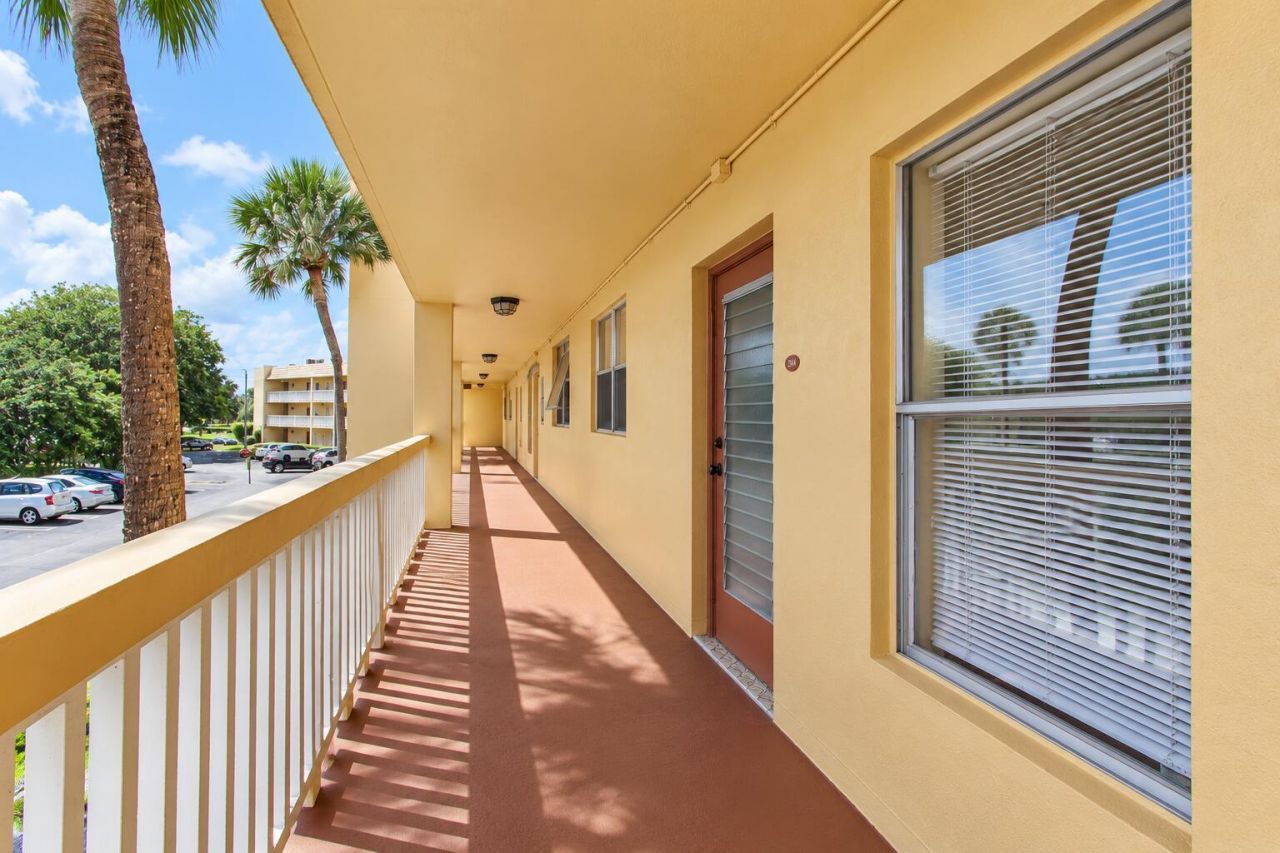 6070 NW 64th Avenue Nw, Unit 204, Tamarac, FL 33319 Photo