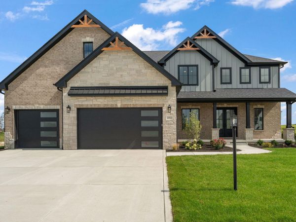 13822 Waterleaf Drive , St. John, IN 46373