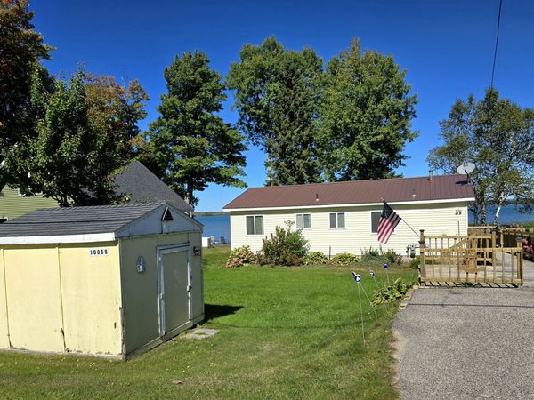 10868 W Lakeshore DR, Brimley/Bay Mills, MI 49715