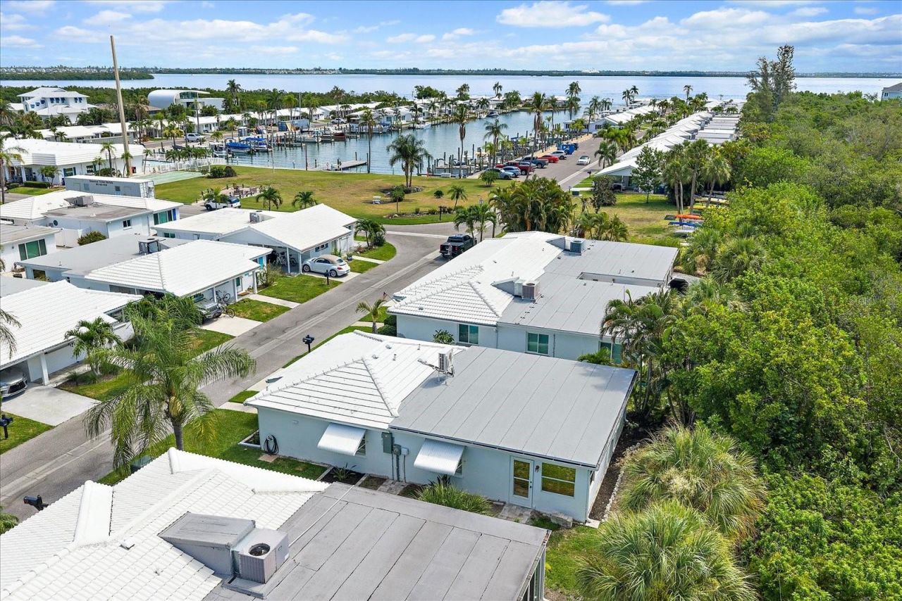 738 Spanish Drive S, Unit 98, Longboat Key, FL 34228 Photo