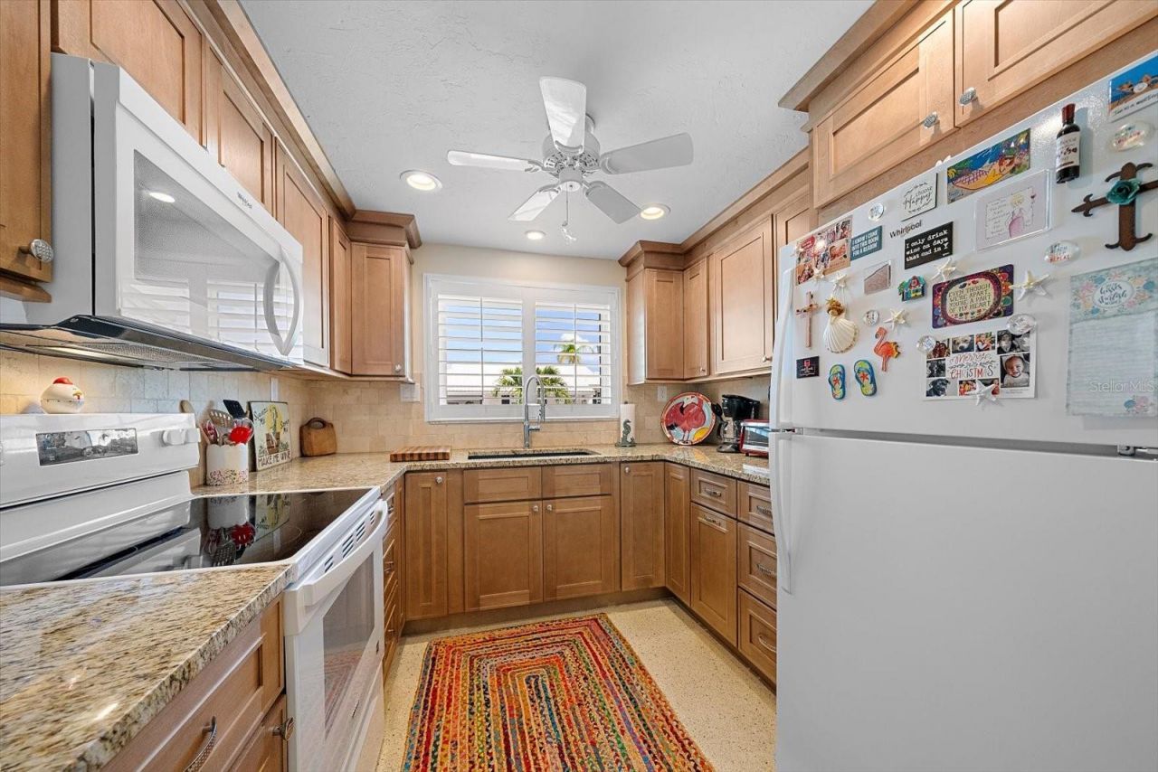 738 Spanish Drive S, Unit 98, Longboat Key, FL 34228 Photo