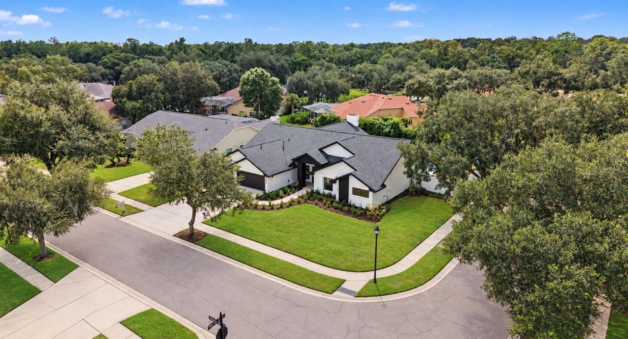 4901 Hallstead Way, Tampa, FL 33647 Photo