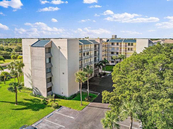 1605 S US HIGHWAY 1, Unit M1-401, Jupiter, FL 33477