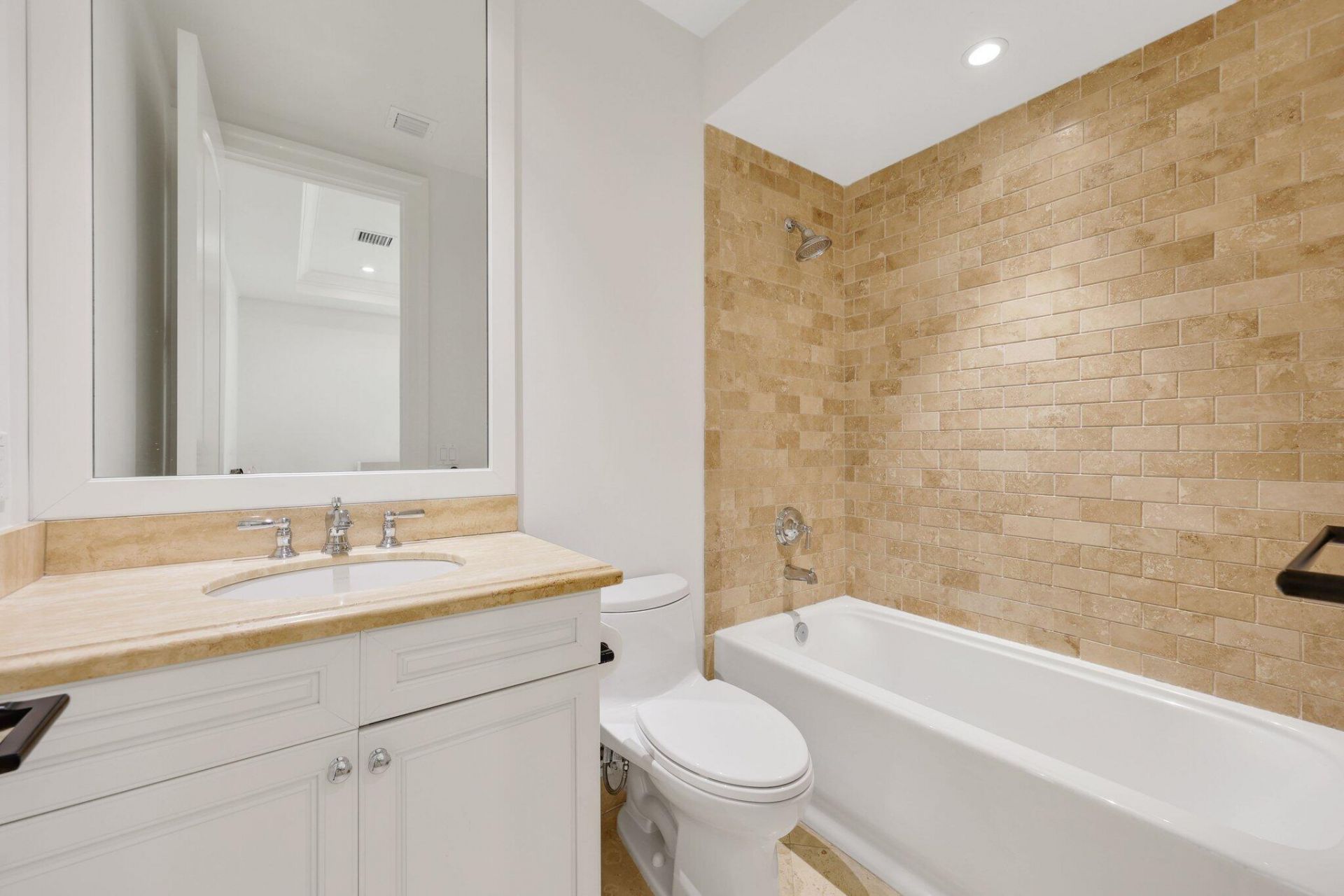 755 W Fern Drive, Boca Raton, FL 33432 Photo