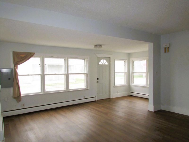 202 W College Street, Jackson Center, OH 45334 Photo 5