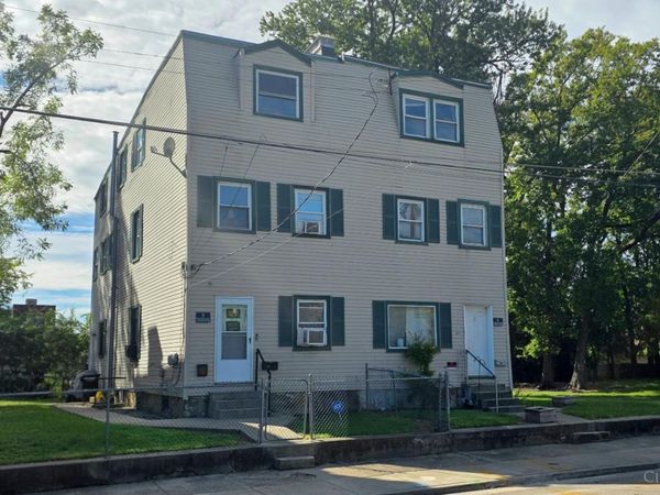 2959 Massachusetts Avenue, Cincinnati, OH 45225