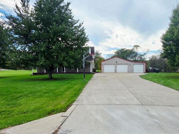 3723 US 50, Jackson Twp, OH 45176