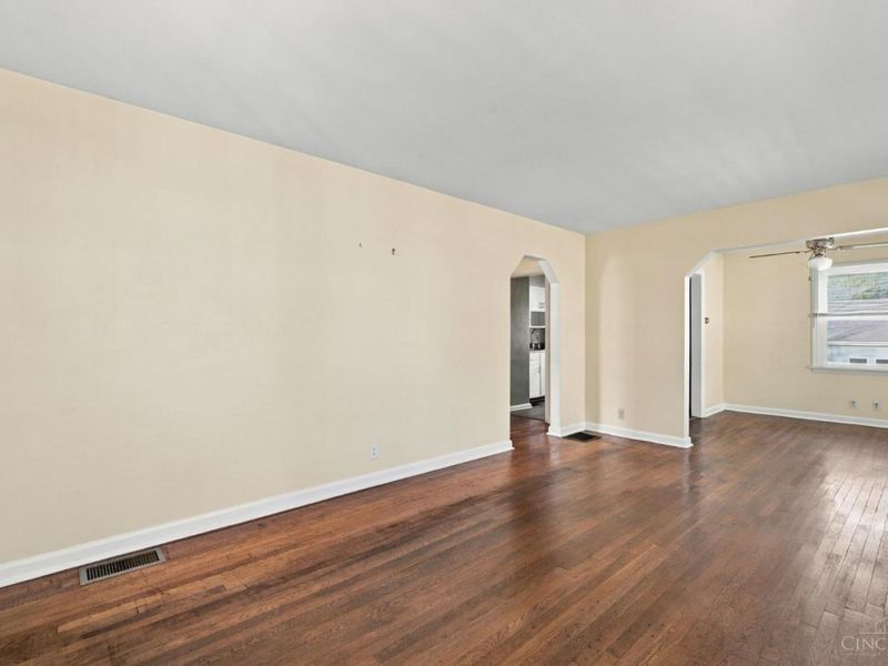 3724 Kanauga Court, Cincinnati, OH 45227 Photo 9