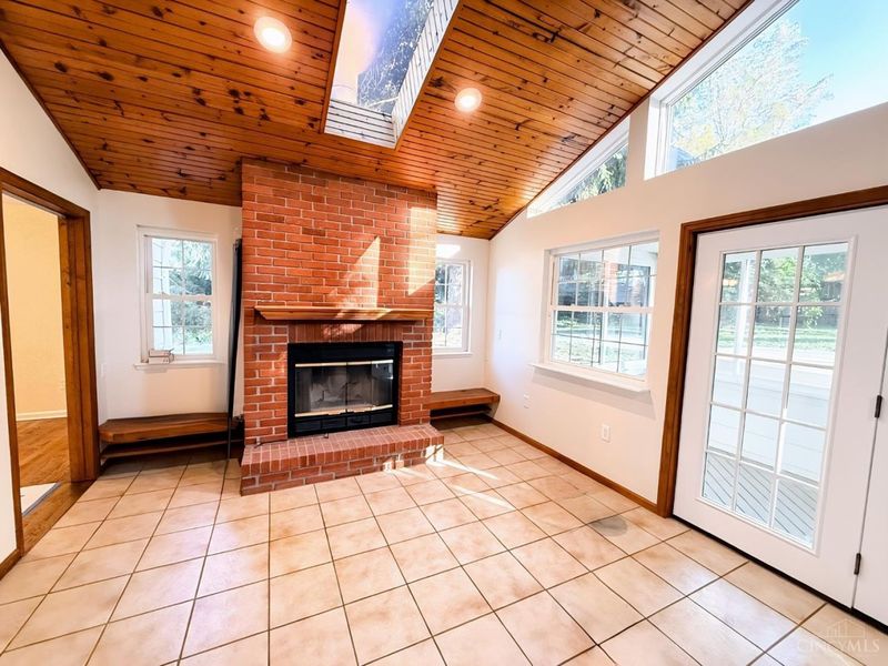 7472 Gracely Drive, Cincinnati, OH 45233 Photo 13