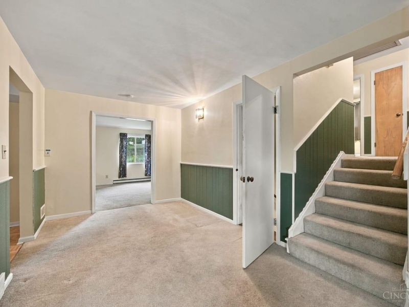 1245 Susan Drive, Hamilton, OH 45013 Photo 2