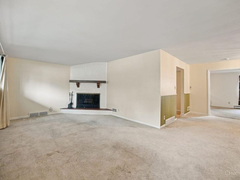 1245 Susan Drive, Hamilton, OH 45013 Photo 3