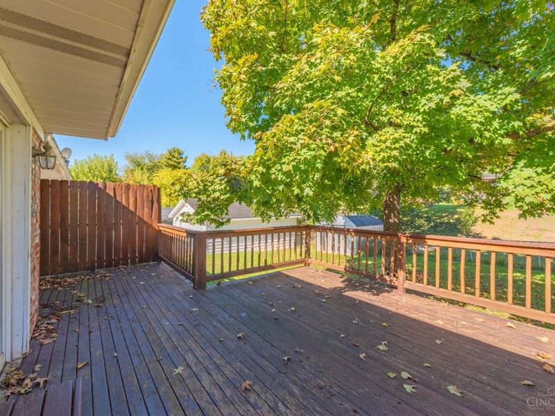 2613 Honeyhill Court, Reading, OH 45215 Photo 11