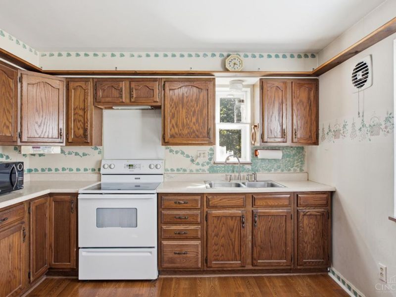 1971 N Lynndale Avenue, Mount Healthy, OH 45231 Photo 11