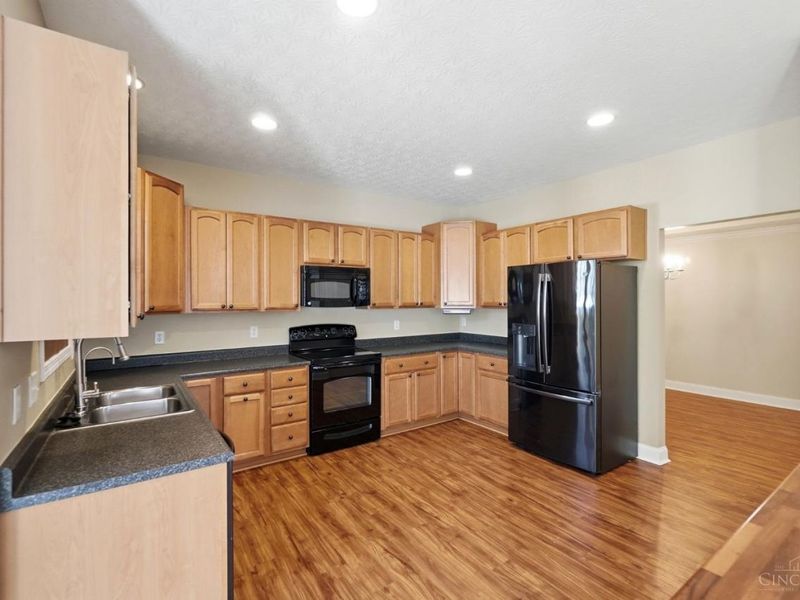 3495 Miljoie Drive, Newtown, OH 45244 Photo 14