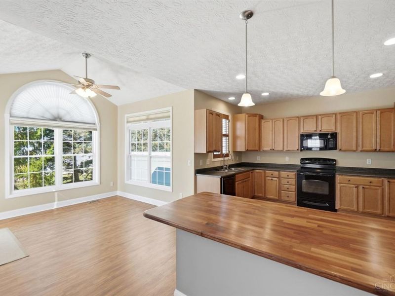 3495 Miljoie Drive, Newtown, OH 45244 Photo 9