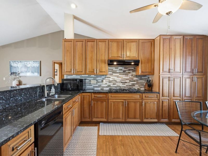 7457 West Chester Road, West Chester, OH 45069 Photo 17