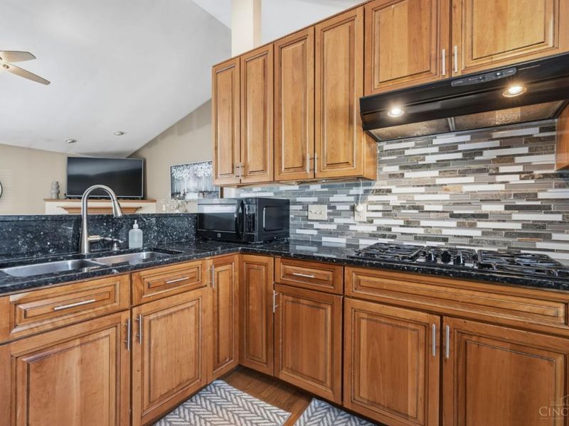 7457 West Chester Road, West Chester, OH 45069 Photo 19