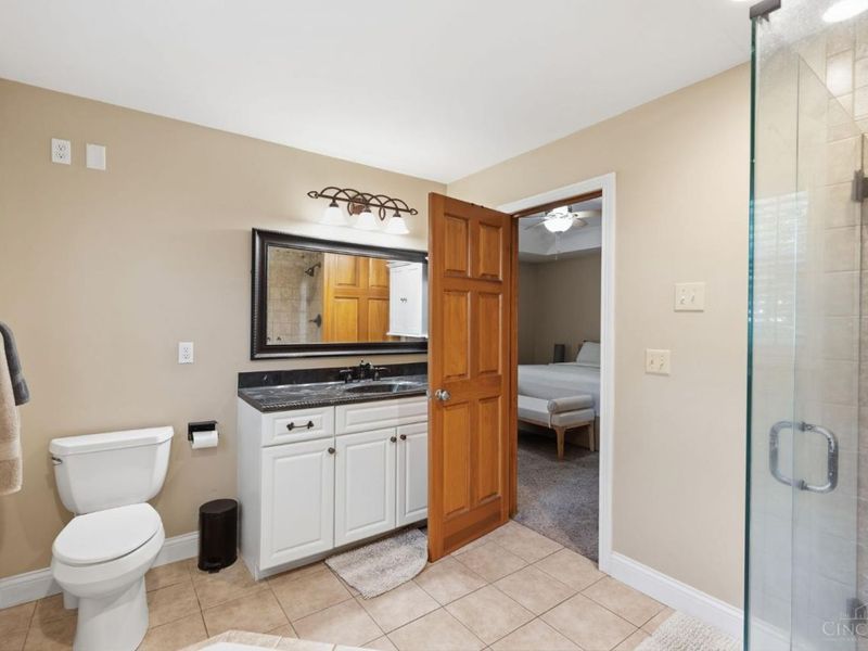 7457 West Chester Road, West Chester, OH 45069 Photo 25