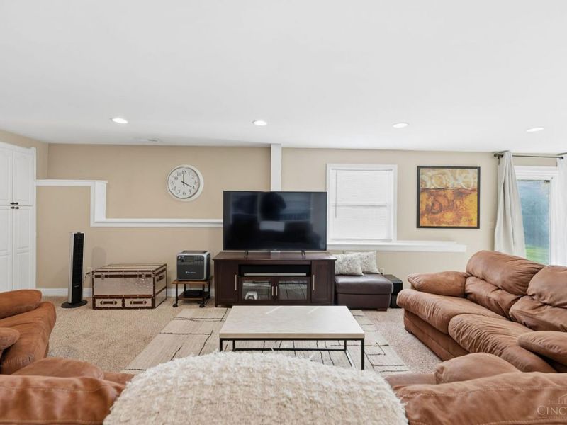 7457 West Chester Road, West Chester, OH 45069 Photo 49