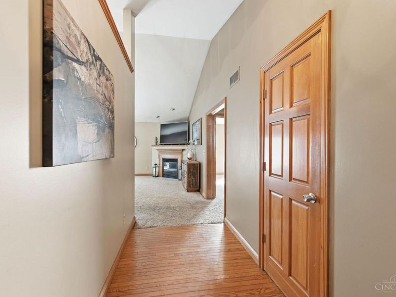 7457 West Chester Road, West Chester, OH 45069 Photo 6