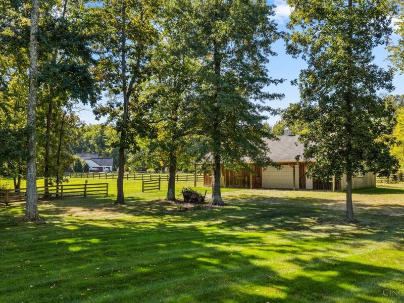 2049 Plumb Lane, Batavia Township, OH 45103 Photo 17