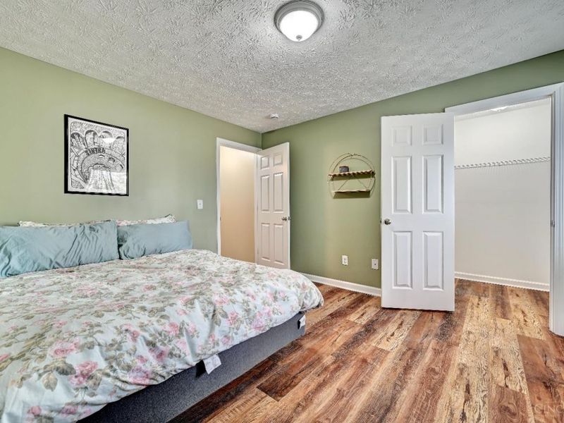220 Carrington Place, Unit 206, Loveland, OH 45140 Photo 14