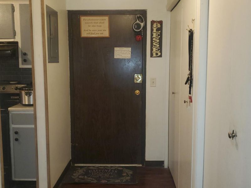 1787 Cherokee Drive, Unit D, West Carrollton, OH 45449 Photo 5