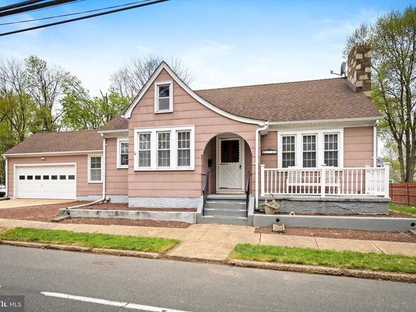 2734 QUAKERBRIDGE ROAD, HAMILTON, NJ 08619