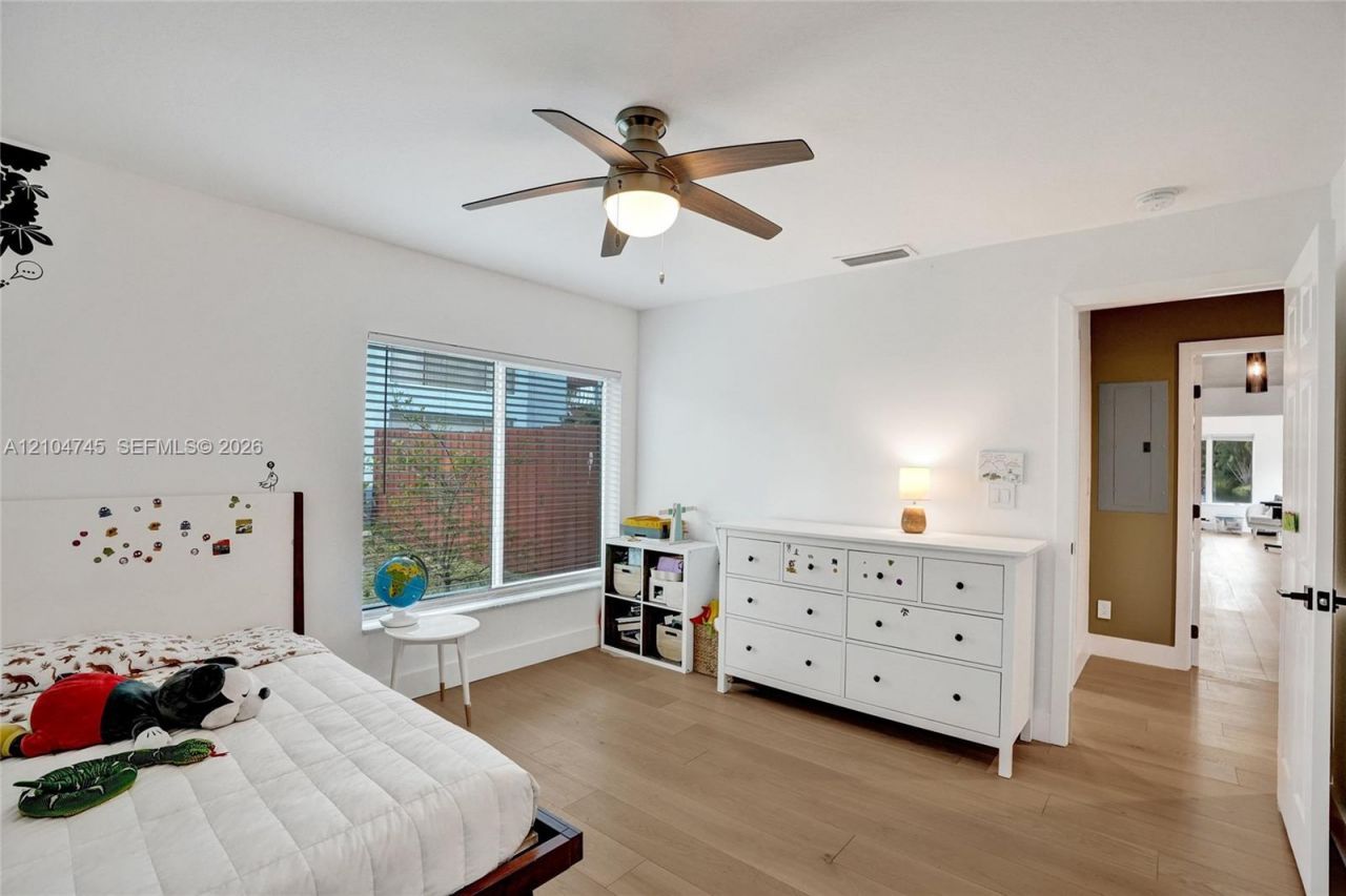 1020 Bayberry Point Dr, Plantation, FL 33324 Photo