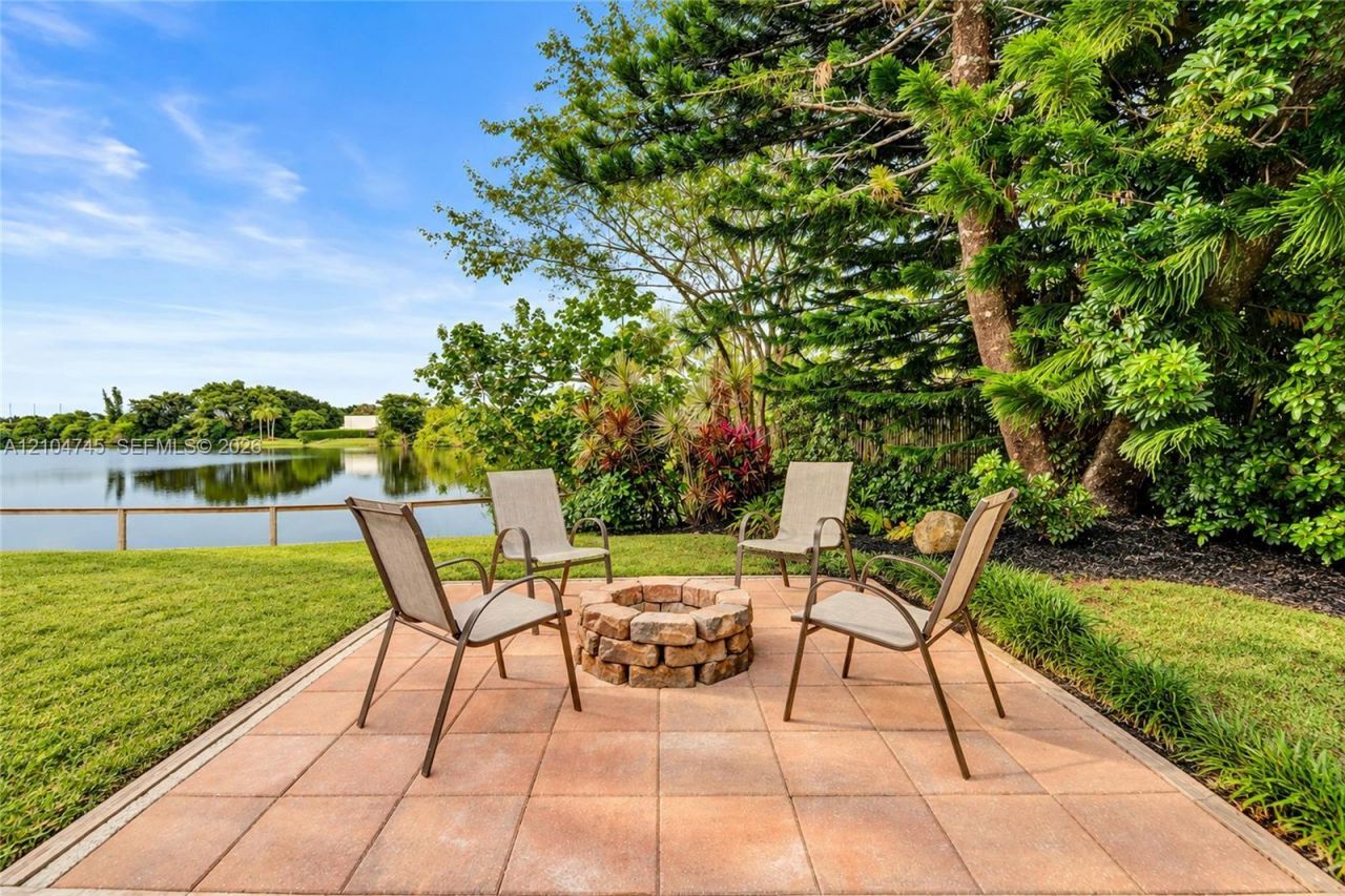 1020 Bayberry Point Dr, Plantation, FL 33324 Photo