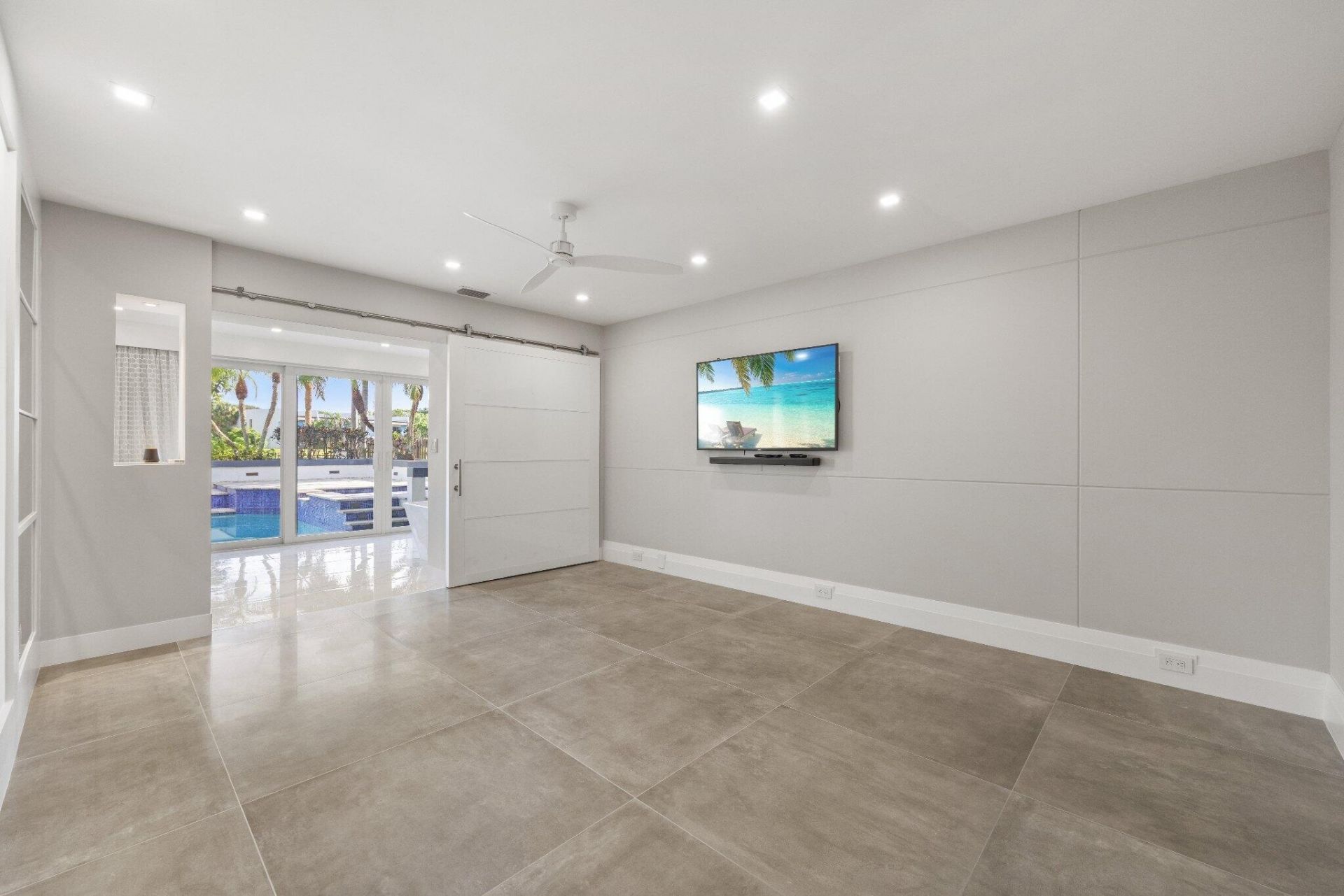 33 Oregon Lane, Boca Raton, FL 33487 Photo