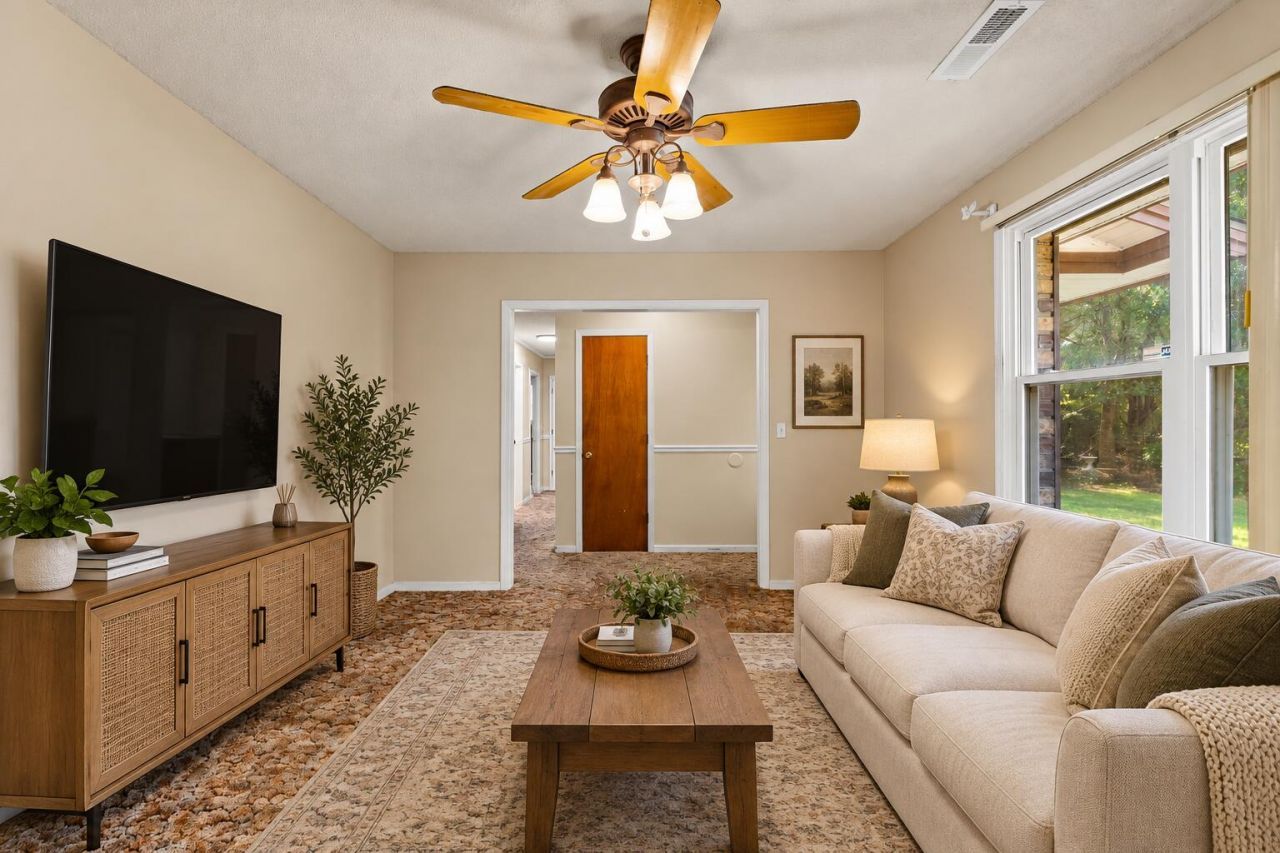 107 Bristow Drive Photo 4