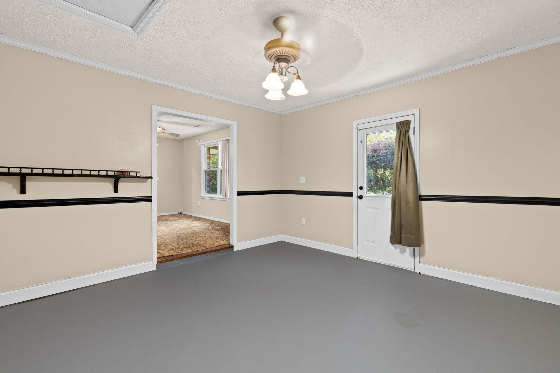 107 Bristow Drive Photo 6